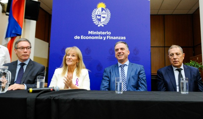 Oddone abogó por un país que consolide el desarrollo sostenible con justicia social