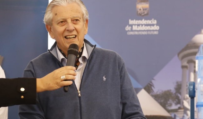 Sorteo de 62 terrenos beneficia a familias de Piriápolis, Pan de Azúcar y Las Flores que cumplirán el sueño de la casa propia