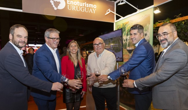 Con entradas agotadas se celebró la cuarta edición del Salón del Vino Uruguayo