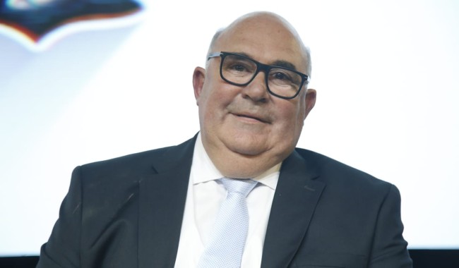 Asumió Abella: “Comienza un nuevo periodo de gobierno con humildad, respeto, diálogo, tolerancia y mucho compromiso social”