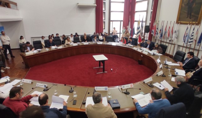 Arim asegura que transferencias de recursos a comunas será "la más alta de la historia del país" al final de este gobierno