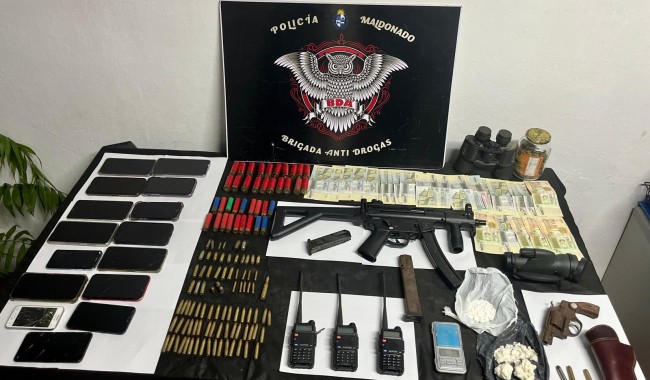 Diez detenidos y múltiples incautaciones en Maldonado y San Carlos
