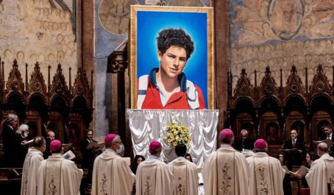El italiano Carlo Acutis será el primer santo milenial