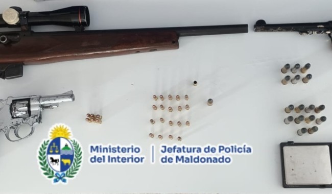 Más actuaciones por disparos: policía detiene a tres personas e incauta armas y municiones