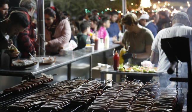 Fiesta Nacional del Chorizo con lanzamiento y grilla confirmada: Chacho Ramos actuará en el cierre