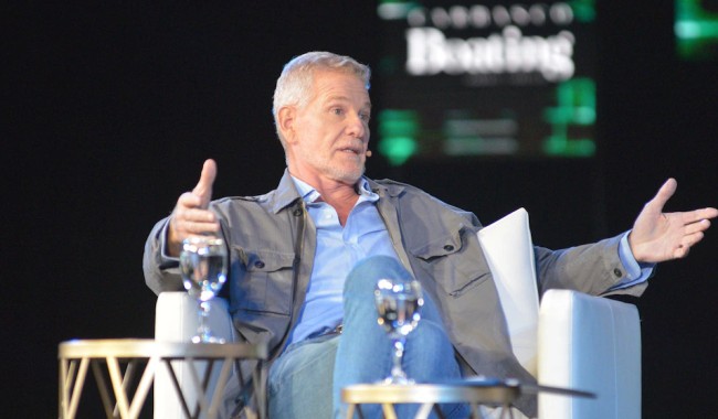 De Narváez acelera para quedarse con Carrefour y vende Ta-Ta en Uruguay