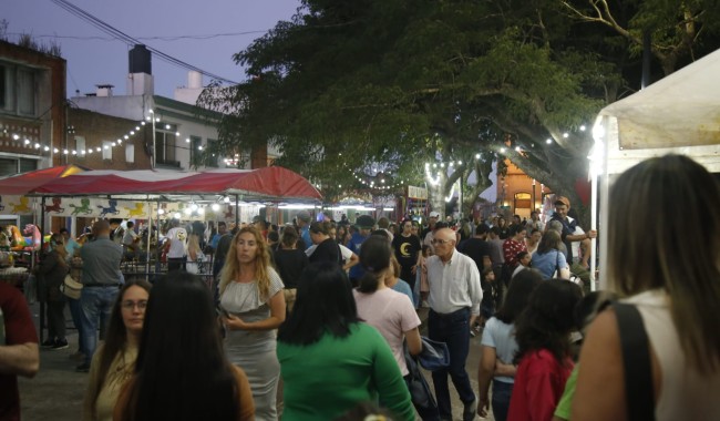 Abella "cumplió compromiso asumido con San Carlos" y volvieron las Jornadas Carolinas