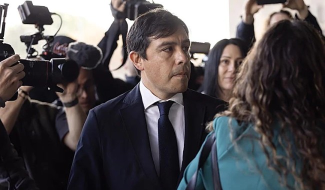 Primer condenado por la muerte de Matthew Perry: el médico Salvador Plasencia, sentenciado a dos años y medio de cárcel