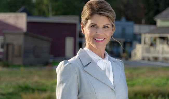 Lori Loughlin confirma su regreso a 'When Calls the Heart' tras el escándalo universitario