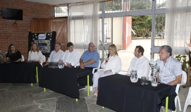 IDM, Primaria, Miguel Abella, Laura Arce, Escuelas de Verano, temporada, verano, educacion, propuesta educativa