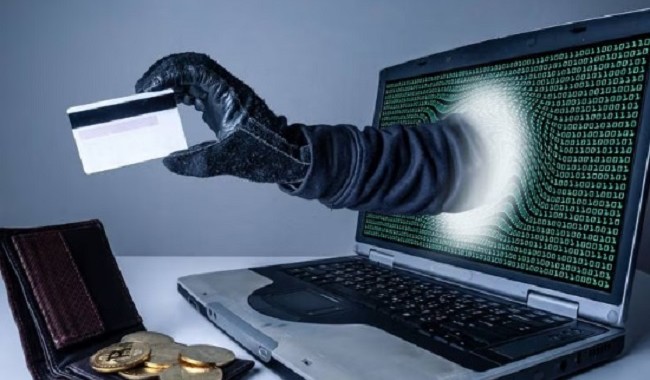 Plataformas, comprobantes falsos y entregas a domicilio: así operaba un estafador condenado en Maldonado