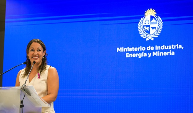 Cercanía con alcaldes de Pan de Azúcar y Piriápolis molestaron a la ministra de Industria, sostuvo jerarca frenteamplista que renunció a esa secretaria de Estado