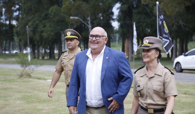 Abella acompañó relevo del 2° Jefe del Batallón de Ingenieros 4