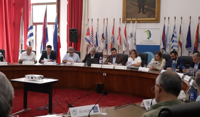 Multas en revisión: el Congreso de Intendentes impulsa rebaja de montos y toma el modelo Maldonado como referencia para bajar siniestralidad