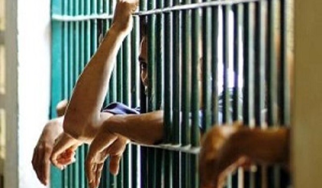 Condenan a referente del PCF: 4 años y 9 meses por narcotráfico, contrabando y armas