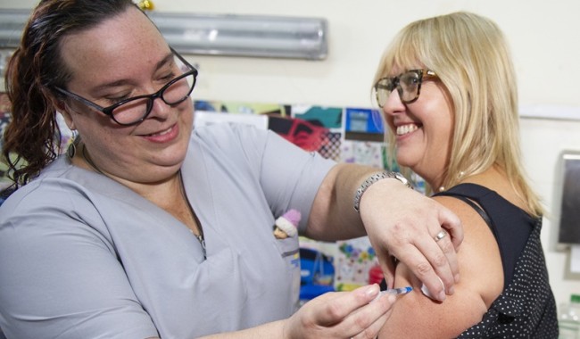 Gripe: el MSP lanza la campaña con 600.000 dosis y foco en evitar hospitalizaciones