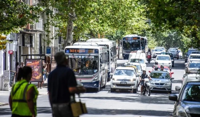 Tránsito: IDM evalúa difundir videos de maniobras temerarias para prevenir siniestros