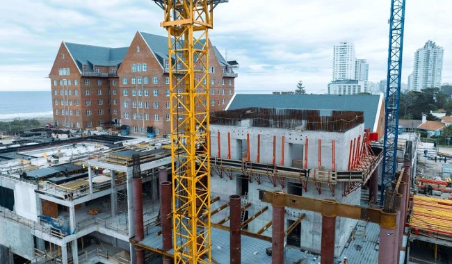 Cipriani entra en fase de obra masiva: doble turno y una torre de 260 metros en marcha