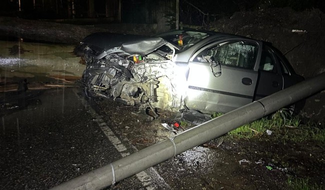 Murió tras chocar contra un árbol caído y ser embestido desde atrás por conductor con espirometría positiva