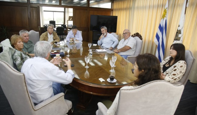 Miguel Abella, Álvaro Villegas, José González, salud mental, Intendencia de Maldonado, MSP, plan de salud mental, adicciones, situación de calle, política departamental, Sergio Marta