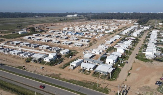 Congreso de Intendentes: financiamiento y proyectos en agenda con el realojo Kennedy como referencia
