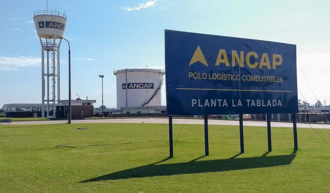 Combustibles: vuelven las medidas en la distribución y restringen cargas en La Tablada