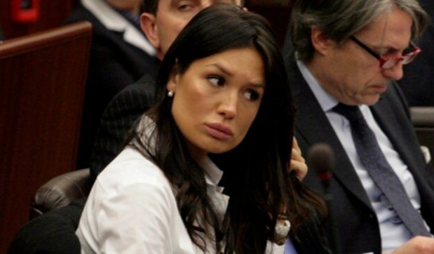 Minetti responde y escala el caso del indulto: denuncia falsedades y abre frente judicial en Italia