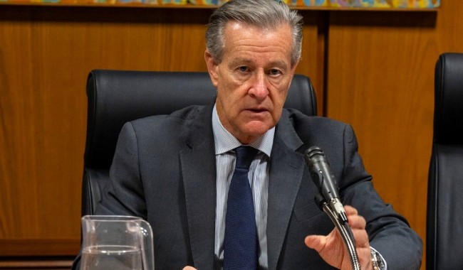 Gurméndez afirmó que el gobierno “no termina de empezar” y cuestionó falta de respuestas en turismo