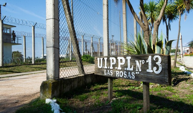 Las Rosas libera hasta 10 presos por día y Maldonado solo tiene dos funcionarios para acompañarlos