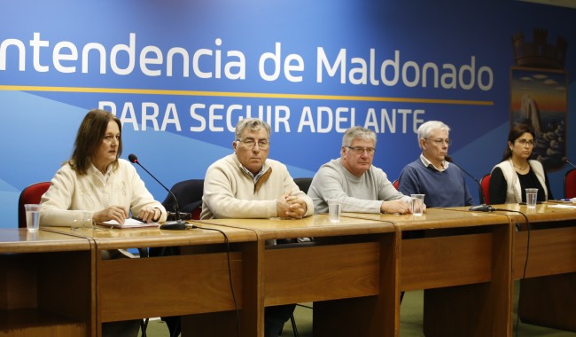 Prevención de adicciones: ANEP e Intendencia buscan que el tema pase de los talleres a los proyectos permanentes de las escuelas