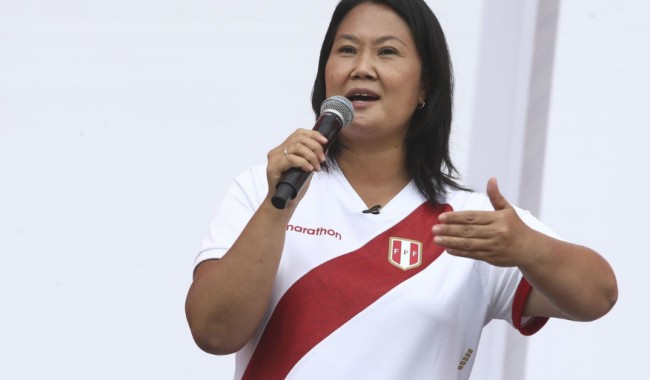 Fujimori arrebata la delantera a Sánchez con apenas 650 votos en el recuento presidencial de Perú, aún sin concluir