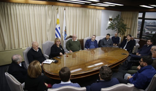 Lazo destacó en Maldonado la coordinación con los gobiernos departamentales y presentó las prioridades de Defensa