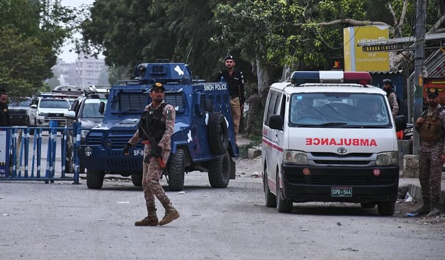 Ataques de Pakistán en Afganistán dejan decenas de muertos