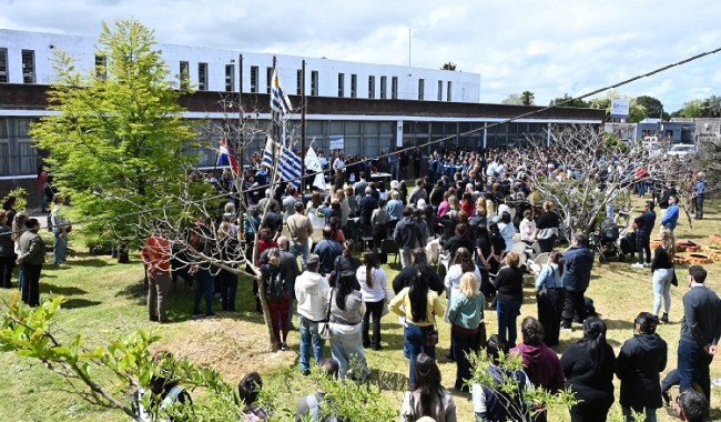 Liceo 5 recibió el nombre de María Díaz de Guerra en el Día de Maldonado