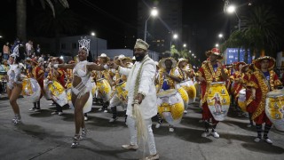 Punta del Este fue escenario del Encuentro de Tambores con la avenida Gorlero brillando un año más