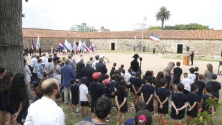 Jose Gervasio Artigas, Artigas, Cuartel de Dragones, Blandengues, Maldonado