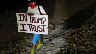 FBI registra la mansión de Donald Trump en Florida en busca de pruebas de un posible delito