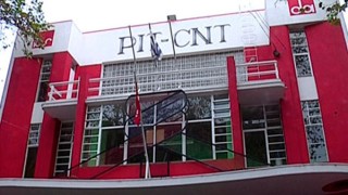 Punta Shopping: Pit-Cnt pidió aumentar subsidio a trabajadores afectados y Mieres respondió