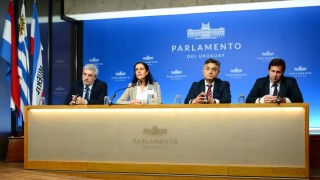 Rendicion de cuentas, gobierno, Azucena Arbeleche, MEF, equipo economico, diputados