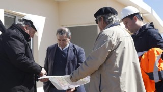 50 de las 330 familias que accederán a sorteo de terrenos recibirán canasta del MVOT para construir.