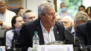 “Es una falta de respeto”: Antía criticó la ausencia de jefes comunales del Frente Amplio en el Congreso de Intendentes