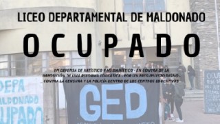 Liceo Departamental ocupado; padres denuncian que alumnos no permiten ingresar a otros a estudiar al liceo