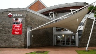 Teletón recibirá apoyo estatal para construir sala de fisioterapia