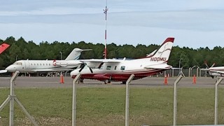Turistas alemanes que recorren América del Sur en sus aviones llegaron el domingo a Laguna del Sauce
