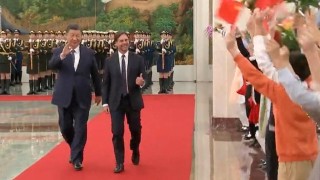 Presidentes Xi Jinping y Lacalle Pou acuerdan en Beijing acelerar la construcción de una Asociación de Libre Comercio bilateral