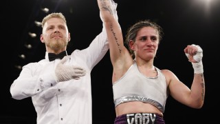 Boxeo: Bouvier, bicampeona del mundo, va por su tercer título mundial, esta vez en su casa