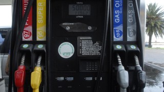 Baja del precio de los combustibles desde este viernes
