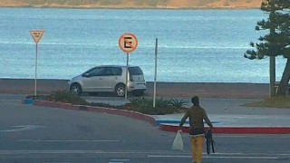 Cámaras del CCU detectaron a hombre robando en la terminal de ómnibus de Punta del Este