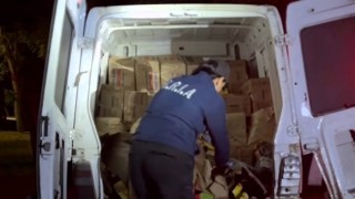 Persecución y escape de dos camionetas que traían contrabando y fueron sorprendidas por un control de Aduanas en Ruta 9 y 104