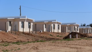 SUNCA Maldonado, realojo Kennedy, conflicto, cujo, Genemur SA, obra realojo, viviendas, IDM, Alejandro Lussich, asamblea permanente, SUNCA, postergacion realojo